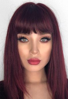 Pelo Color Vino, Red Hair Color Shades, Dark Red Hair Color, Dyed Tips, Hair Dye Tips, Redhead Makeup, Shades Of Red Hair, Dyed Red Hair, Hair Color Burgundy