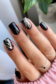 Black Nails Ideas, Zebra Nail Designs, Zebra Print Nails, Bright Nail Art, Zebra Nails, Nails Now, Black Nail Designs, Unique Acrylic Nails, Dipped Nails