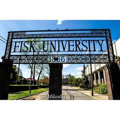 the entrance to fisk university is pictured in this image