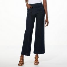 WynneDenim Performance Stretch Wide Leg Jean From Marla Wynne's new denim collection, this pull-on wide leg jean flatters your figure so you can feel confident about looking your best. Denim Collection, Comfortable Tops, Draped Fabric, Easy Wear, Denim Fashion, Feel Confident, Leg Jeans, Fashion Clothes Women, Size 16