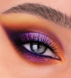 Eye Makeup Tips For Beginners, Orange Makeup, Eye Makeup Ideas, Beauty And Makeup, Bee Eater, Beautiful Eye Makeup, Eye Makeup Designs