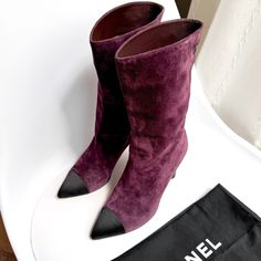 No Lowballs! Fairly Priced. My Prices Are Already Below The Market. I Do My Best To Keep Them Lower. Absolutely Stunning Boots With Cc Stitching And Also Gabrielle Coco. Satin Toe And Heels. Suede Over All. Gorgeous Burgundy Color With Black. Currently Retail For $700-1200 Used. Normal Wear Around Heels, Toes, Soles. Dust Bag Only Shoes Chanel, Pointed Toe Boots, Toe Boots, Chanel Black, Chanel Shoes, Burgundy Color, Shoes Heels Boots, Shoes Women Heels, Heeled Boots