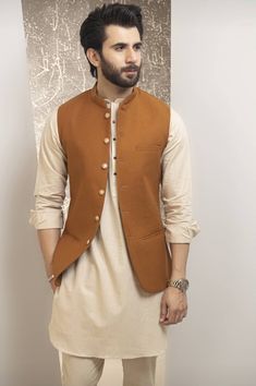 Bandi Jacket With Shirt, Fingers Mehndi Designs, Kurta Designs Men's, Fingers Mehndi, Waistcoat Top, Waistcoat Designs