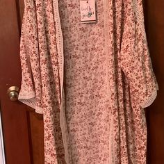 Size 1x Belle Du Jour, Light Weight, Beige With Light Brown Flowers, Edged In Beige Lace Down And Around 3/4 Sleeves, Bottom And Front. Never Worn. New With Tags. Spring Floral Print Outerwear For Loungewear, Beige Spring Cardigan For Daywear, Beige Cardigan For Spring Daywear, Beige Cardigan For Daywear In Spring, Cream One Size Summer Outerwear, Cream Open Front Outerwear For Summer, Beige Spring Cardigan For Loungewear, Spring Cotton Outerwear One Size, Beige Cardigan For Spring Loungewear