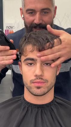 Professional Women Hairstyles, Very Short Hair Men, Crew Cut Haircut, Young Men Haircuts, Men Fade Haircut Short, Hottest Hairstyles, Guys Grooming, Buzz Cut Hairstyles, Mens Haircuts Short Hair