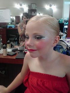 Toddler Dance Recital Hair, Girlish Makeup, Stage Makeup Dancer, Gymnastics Makeup, Genie Makeup, Recital Hairstyles, Recital Hair, Recital Makeup, Ballet Makeup