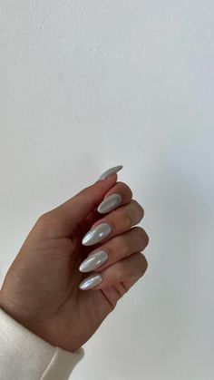 Nails Hailey Bieber, Grey Nail Art, Back To University, Gel X Nails, X Nails, Glazed Donut, Silver Party