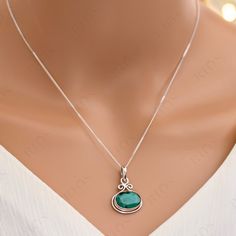 Beautiful oval shaped sterling silver brand new Rios London pendant necklace with a green emerald. 𝐊𝐞𝐲 𝐅𝐞𝐚𝐭𝐮𝐫𝐞𝐬: * Genuine Handmade 925 Solid Sterling Silver * 925 Hallmarked Polished Finish * 925 Sterling Silver Chain (if Selected) * Green Emerald Gemstone * Pendant size including Bail: 27 x 17 mm * Gemstone : 14 x 10mm 𝐖𝐡𝐲 𝐂𝐡𝐨𝐨𝐬𝐞 𝐑𝐢𝐨𝐬 𝐋𝐨𝐧𝐝𝐨𝐧: 🤝 Handmade with care, ensuring each Pendant is one-of-a-kind for a unique touch! 👌 Nickel-Free - No allergic reactions or Silver Emerald Gemstone Necklace As Gift, Silver Emerald Gemstone Necklace For Gift, Oval Hallmarked Emerald Necklace Gift, Oval Emerald Gemstone Necklace In Sterling Silver, Oval Emerald Sterling Silver Necklace, Silver Necklace With Emerald Oval Pendant, Green Sterling Silver Oval Pendant Necklace, Emerald Oval Pendant Necklace Gift, Oval Pendant Emerald Necklace As Gift