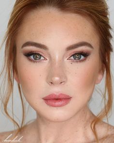 Wedding Makeup Red Hair Green Eyes, Bridal Make Up Freckles, Wedding Guest Makeup Redhead, Makeup To Wear With Yellow Dress, Spring Wedding Makeup Green Eyes, Wedding Guest Makeup Natural, Strawberry Blonde Makeup Looks, Bridesmaid Makeup Redhead, Majorette Makeup