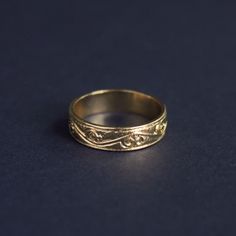 Medieval ring with a motif of berries and leaves, XIV century Europe.
Band width 4.7 mm. Brass cast, gold or silver plating, also available in sterling silver cast. Medieval Gold Wedding Ring, Engraved Byzantine Wedding Rings, Byzantine Hallmarked Engraved Wedding Ring, Byzantine Style Hallmarked Engraved Wedding Ring, Daenerys And Jon, Medieval Crown, Medieval Ring, Medieval Accessories, Europe Band