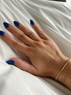 Blue almond shape nails Navy Blue Almond Shaped Nails, Almond Shape Nail Inspo 2024, Cute Blue Hoco Nails, Short Almond Nails Navy Blue, Simple Nail Almond, Colbolt Blue Nails Almond, Nails Almond Shape Christmas, Almond Acrylic Nails Winter, Navy Nails Almond