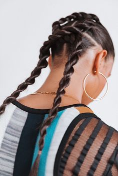 Futuristic Ponytail, Editorial Bun Hairstyles, Editorial Braids Hairstyles, Braid Editorial Hair, Long Braid Editorial, Beautiful Curly Hair, Beautiful Braids, Sleek Hairstyles