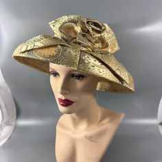 Terramina Gold Church Derby Wedding Hat Face Cloth Interlining 100% Polymer Please See The Sizes On Posted Pictures It Is In Good Pre-Owned Condition With Minimal Wear (Gently Used) Please See All The Posted Pictures For Details. Ask Any Questions Before Purchasing. Derby Wedding, Wedding Hat, Elegant Hats, Face Cloth, Wedding Hats, Gold Yellow, Derby, Women Accessories, Hats