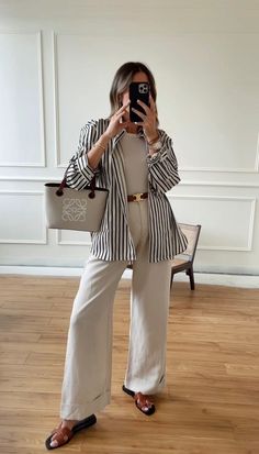 Social Aesthetic, Estilo Old Money, Lunch Outfit, Casual Day Outfits, Casual Work Outfit, Money Aesthetic, Casual Chic Outfit