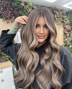 Balayage Dark Roots Brunettes, Dishwater Blonde Hair With Lowlights, Highlights On Level 4 Hair, Ash Brown Platinum Balayage, Gradually Going Blonde, Ash Brunette With Highlights, Ash Blond Balayage Brunettes, Ash Burnett Hair, Neutral Brown Hair Color With Highlights