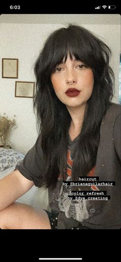 Professional Hair Dye Ideas, Long Shag Haircut With Fringe, Soft Shag Haircut Long Bangs, Shag Bangs Long Hair Straight, Emo Medium Hair, Mullet Shag Long Hair, Modern Shag Haircut Straight Hair, Textured Layered Long Hair, Popular Hair For 2023