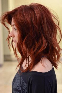 How To Choose The Best Color Of Red Hair For Your Skin Tone ★ Red Copper Hair, Red Hair Color Shades, Copper Hair Dark, Copper Red Hair, Shades Of Red Hair, Short Red Hair, Red Hair Inspo, Dark Red Hair