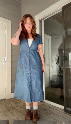 thrifted dress and tank top. Vintage brown doc martens. Brown Doc Martens Outfit, Plus Size Vintage Outfits, Brown Shoes Outfit, Brown Doc Martens, Doc Martens Outfit, Fun Clothing, Thrift Store Refashion, Dress Idea, Thrifted Outfits