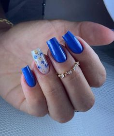 Blue Gold Nails, Nail Color Trends, Tie Dye Nails, French Acrylic Nails, Pretty Gel Nails, Glam Nails, Oval Nails, Nails Desing, Nail Studio