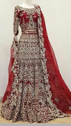 Red Pakistani Bridal Dress, Hindi Dress, Trending Lehenga Designs, Baju Kahwin, Red Bridal Dress, Desi Wedding Dresses, Asian Wedding Dress, Lehnga Dress, Latest Bridal Dresses