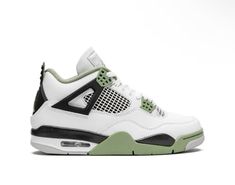 Air Jordan 4 "Oil Green" sneakers Tinker Hatfield, Jordan Air, Green Sneakers, Air Jordan 4, Designer Sneakers, Michael Jordan, Sneakers White, Shades Of Green, All Star