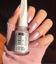 Flormar Nail Polish, Nail Paint Shades, Makeup Nails Designs, Beauty Hacks Nails, Casual Nails, Blush Nails, Pretty Gel Nails