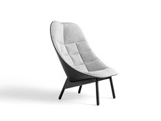 Uchiwa Quilted Lounge Chair / Hallingdal 126 Front / Sierra Black Leather Back / by HAY Hay Uchiwa Lounge Chair, National Institute Of Design, Tufted Chair, Lounge Chair Design, Fabric Combinations, Oak Stain, Black Stains, Design Within Reach, Chaise Bar