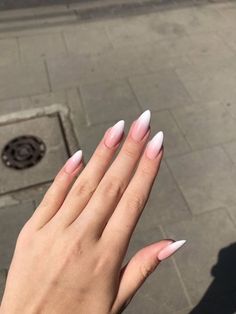 Acrylic Nails Almond Shape, Fresh Nails, Sophisticated Nails, Vintage Nails, Work Nails, Classy Acrylic Nails