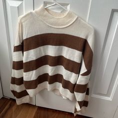 Xl H&M Creme And Brown Striped Sweater Brown And White Striped Sweater, Brown Striped Sweater, Hm Sweater, White Striped Sweater, Striped Sweater, Stripe Sweater, H&m, Sweaters For Women, Cream