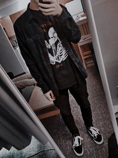 Urban Style Outfits, Streetwear Mode, Hipster Mens Fashion, Streetwear Men Outfits, Urban Wear, Fashion Streetwear, Mens Casual Outfits