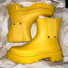 Brand New Never Worn Before Comes With Dust Bag And Box Yellow Winter Shoes, Jimmy Choo Boots, Jimmy Choo Shoes, Shoe Game, Winter Rain, Jimmy Choo, Rain Boots, Dust Bag, Women Shoes