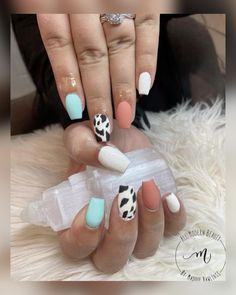 Short Nails With Cow Print, Simple Acrylic Nails Cow Print, Cow Print Design Nails, Cute Cowprint Nail Designs, Short Acrylic Nails Western Simple, Acrylic Nail Cow Print, Acrylic Nails Ideas Cow Print, Cute Simple Nails For Short Nails, Western Nails Acrylic Cow Print