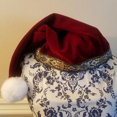 Soft wine velvet old world Santa Hat. 19th Century Mens Fashion, Old Elf, Santa Claus Suit, Vampire Halloween Costume, Old World Santa, Victorian Vampire, Santa Claus Costume, Short Black Skirt, Santa Suits