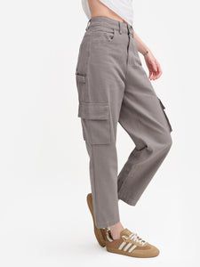 Organic Cotton Canvas Cargo Pant Spring Cargo Pants With Pockets For Workwear, Loosely Fitted Cargo Jeans With Tapered Leg, Casual Cargo Jeans With Tapered Leg, Baggy Tapered Leg Cargo Pants With Pockets, Baggy Tapered Leg Cargo Pants, Baggy Tapered Leg Work Pants With Cargo Pockets, Baggy Cargo Pants With Tapered Leg, Baggy Work Pants With Cargo Pockets And Tapered Leg, Relaxed Fit Jeans With Pockets, Ankle-length