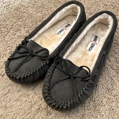 Cute Moccasins In Brand New Condition. No Size Listed, Fits Like A Size 8. Casual Winter Moccasins With Rubber Sole, Comfortable Winter Slip-on Moccasins, Casual Suede Moccasins For Winter, Casual Winter Suede Moccasins, Casual Winter Slip-on Moccasins, Moccasins, New Color, Women Shoes, Brand New