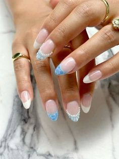 Cute Nail Inspo Short Summer, Recruitment Nails Sorority, Cute Nails For September, Cute Greece Nails, Steel Blue Nails Design, Blue Gel X Nail Designs, Nail Art Designs Blooming Gel, Beachy Nail Art, Nail Inspo For Vacation