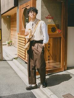 Mens Clothing Styles Japanese, Outfit Inspirations Japanese, Vintage Fashion Men Retro Outfit, Slouchy Mens Fashion, Japanese Guy Fashion, Men Casual Fall Outfits, Japanese Style Men Fashion, Japan Male Fashion, Japanese Preppy Fashion Men