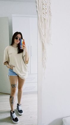 Streetwear Fashion Black Women Summer, Loss Weight Tips, Cute Selfie Poses, Te Matcha, Boston Outfits, Slim Tea, Slim Drink, Weight Tips, Look Retro