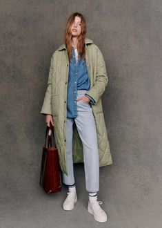 Long-sleeved quilted coat;Shirt collar;Front patch pockets ;Press stud fastening;Drawstring hem;Length from the shoulder: 120 cm / 47.2 in (size EU36/UK8) Act Like A Lady, Quilted Coat, Fall Collections, Shirt Collar, Parisian Style, Autumn Winter Fashion, Winter Outfits, Winter Fashion, Autumn Fashion