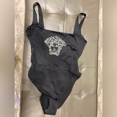 Size 2 Small Tags Attached Brand New Versace Swimsuit, Criss Cross Swimsuit, Swimsuit Brands, Versace Logo, One Shoulder Swimsuit, Green Swimsuit, Summer Swimwear, Monogram Prints, Print Swimsuit