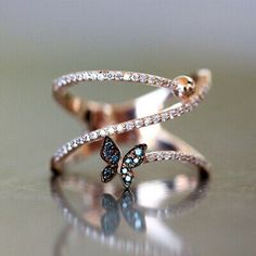 قلادات متدلية, Couple Jewelry, Girly Jewelry, Finger Ring, Rose Gold Color, Blue Rings, Pretty Jewellery, Bling Bling, Cute Jewelry