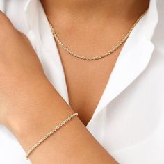 Made to Order
Gold Kt: 14K Gold
Width of Link: 2.25MM
Ready to Ship in 3-5 Business Days Stackable Necklaces, Twisted Chain, Take A Selfie, Gold Rope Chains, Rope Chain Necklace, Jewelry Safe, Gold Chain Jewelry, Rope Design, Classic Gold