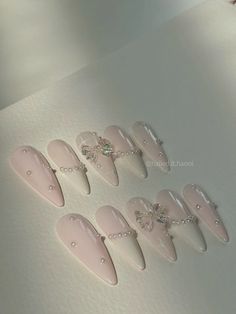 Swan Nails, Girls Nail Designs, Gel Nail Art Designs, Simple Gel Nails, Pearl Nails