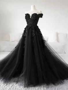 Product Style: #Z4RE Material: Tulle Color: Black Built in Bra: Yes Hemline: Floor Length Back Detail: Lace-up Delivery times: Processing time:    2-3 weeks( Prom Season needs more time) Shipping time:      3-5 working days Rush order service is available, if you need rush order, please visit: Rush Order ，rush order fee is $20. Custom Size: For custom size, please give us the correct measurements in the order notes when you check out, and please have a look our measuring guide at first. There is no extra payment for custom size or custom color: Custom Measurements Bust: ________inch/cm, Waist: ________inch/cm, Hips: ________inch/cm Hollow to knee( for knee length dress only):________inch/cm Hollow to Floor(without shoes): ________inch/cm Your Height without shoes______,  The Shoes height y Black Lace Formal Dress, Black Lace Evening Dress, Black Lace Prom Dress, Tulle Applique, Black Wedding Gowns, Wedding Dress Black, Prom Dress Black, Black Wedding Dress, Black Evening Gown