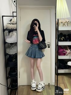 Ulzzang Outfit, Rok Mini, Style Korea, Princess Outfits, Ulzzang Fashion, Teenager Outfits, Wearing Clothes