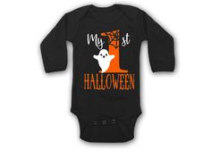 The perfect onesie for your little pumpkin's first Halloween! Available in either a bodysuit or t-shirt, this hand made top is one of a kind, just like your little one. My First Halloween Boy, Halloween Onesie Boy, My 1st Halloween, Boys Birthday Outfits, My First Halloween, 1st Halloween, Svg Thanksgiving, Halloween Top, Body Suit With Shorts