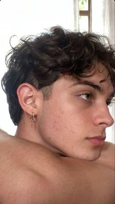 Masculine Wavy Haircut, Men's Curly Hairstyles, Surfer Hair, Men Haircut Curly Hair, Wavy Hair Men, Short Hair Lengths, Medium Length Hair Men, Wavy Haircuts, Short Curly Haircuts