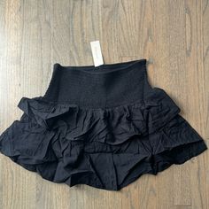 No Offers, Sorry! Bundle With More To Save 10%! Due To Seller Fees, I’m Unable To Accommodate Additional Bundle Or Shipping Discounts On My Items And Can’t Accept Orders Over 5lbs. Casual Mini Skirt With Elastic Fit, Black Casual Summer Skirt, Casual Black Summer Skirt, Black Non-stretch Mini Skirt For Summer, Casual Elastic Mini Skirt, Black Non-stretch Summer Skirt, Black Casual Mini Skirt For Summer, Non-stretch Black Summer Skirt, Black Mini Skirt For Beach In Spring