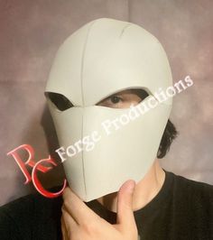 DIY basic foam Mask Patterns for any Fantasy or Sci Fi creation you craft. Best use for 5mm, 6mm or 8mm foam. This a digital PDF downloadable file. After purchasing you will be taken to an Etsy download page and be sent via email. When printing 100 percent scale or letter box on multiple pages. For personal use. Happy building! Eva Foam Mask, Foam Mask, Lips Mask, Mask Patterns, Mask Template, Mask Pattern, Digital Templates, Letter Box, Lip Mask