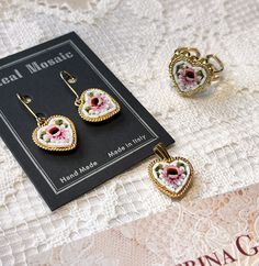 Italian Florentine Micromosaic Jewelry is a brand-new vintage style product made in Italy. Wedding gift.🇮🇹 🩰This is made to order and needs 3-6 weeks to make. It's a brand new product but made in vintage style. the heart part size:1.3x1.3 The price is for one single piece. ⚜️You can choose a background color(Option: primary color) Random floral patterns, our products are manufactured and completed with meticulous work by a mosaicist using Murano glass and enamels.  Each piece is produced individually, completely handmade by craftsmen employing a variety of colors, patterns, and motifs.  Please note: Each item comes differently and we cannot guarantee which one you will receive. 🩰More items on our webside https://laballerinagallery.com Information: laballerinagallery@gmail.com Rose Heart, Rosé Heart, Ring Pendant, Wedding Jewelry Earrings, Enamels, Italy Wedding, Mode Vintage, Jewelry Vintage, Heart Jewelry